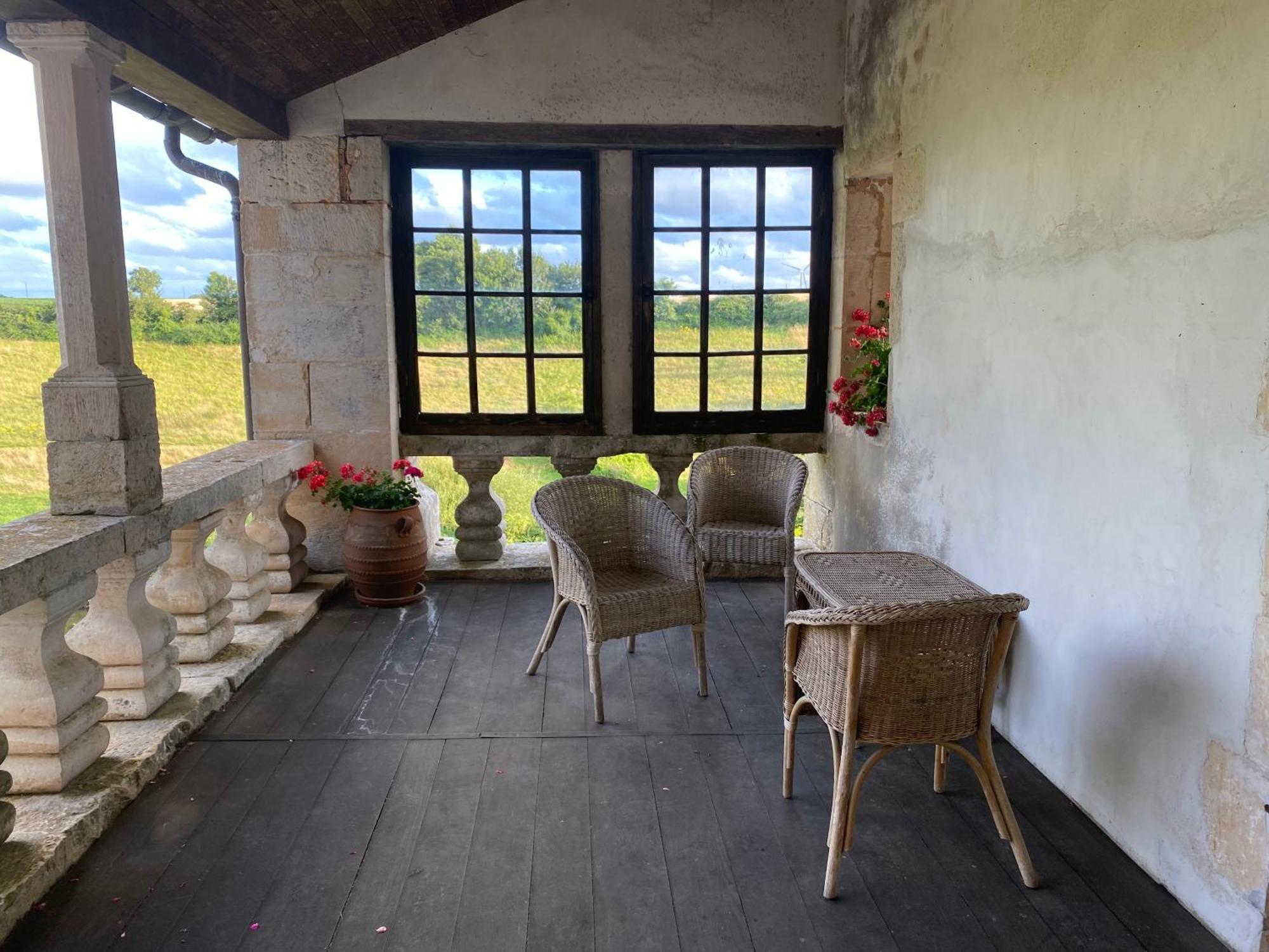 Chateau De Cibioux Surin  외부 사진